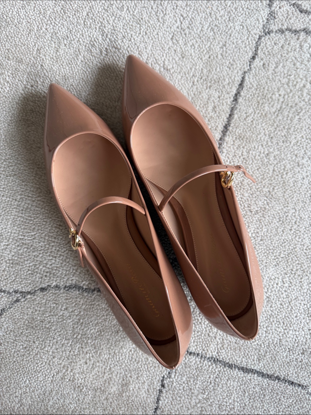 Brand New, Gianvito Rossi Patent Pointed Mary Jane Flats In Nude Pink